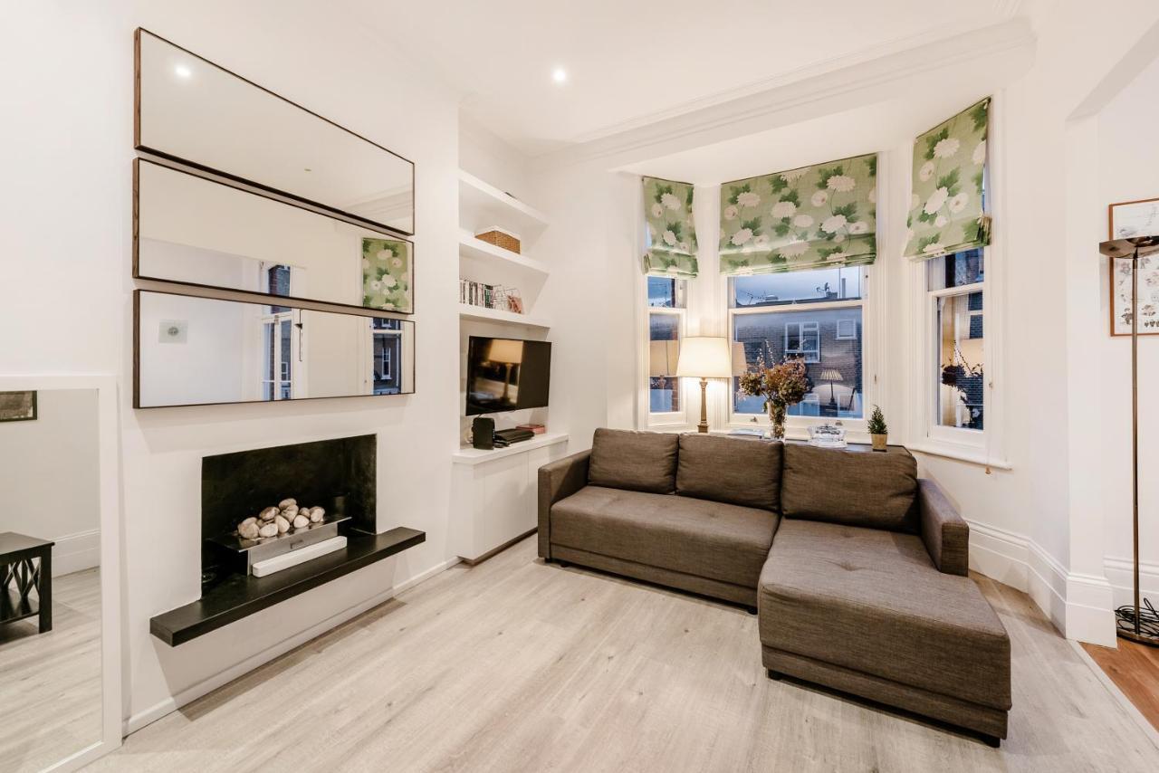 Lovely 2 Bedroom Flat In The Heart Of Chelsea London Bagian luar foto